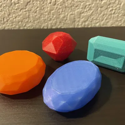 Kho báu đá quý của cướp biển trong rương chôn giấu