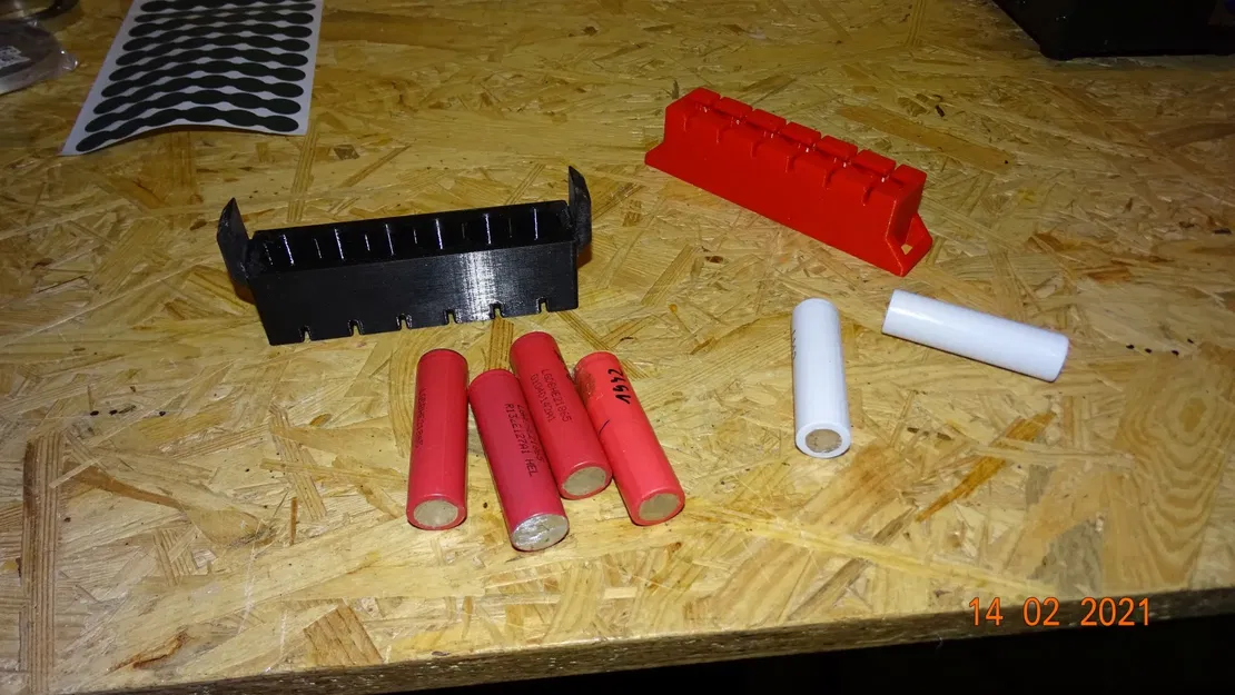 Cán cầm cho bộ hàn tế bào 18650 "6 tế bào - Image 1