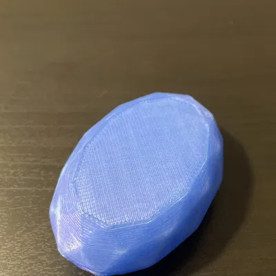 Kho báu đá quý của cướp biển trong rương chôn giấu