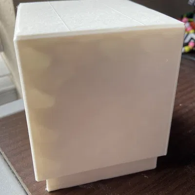 Hộp đựng thẻ cho bộ sưu tập thẻ bài