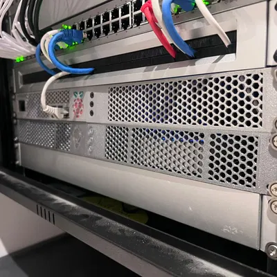 Giá đỡ rack 19" cho Philips Hue