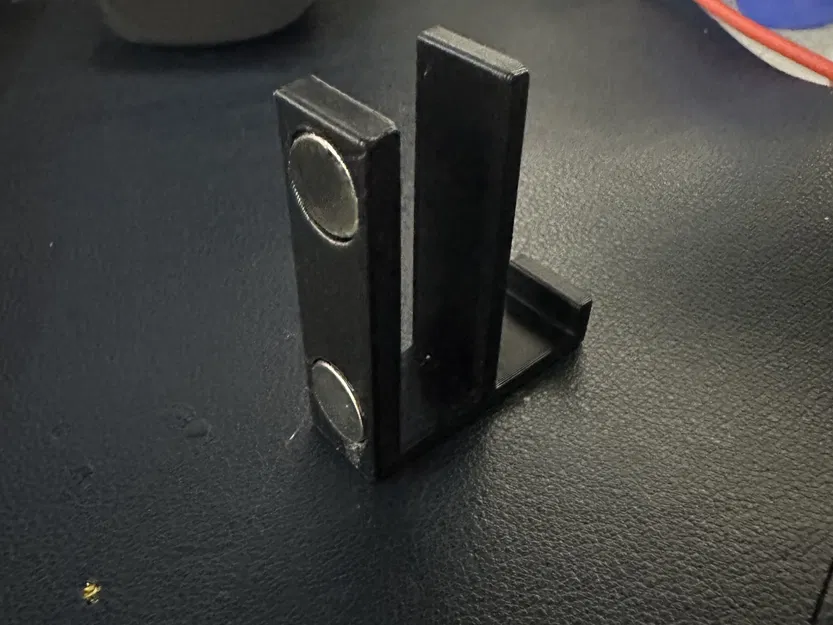 Giá đỡ kính dễ dàng với nam châm - Image 1