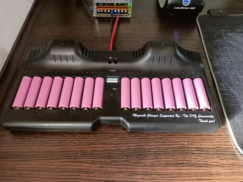 Bộ đệm ổn định cho pin 18650 trong bộ sạc Mega Cell - Image 6