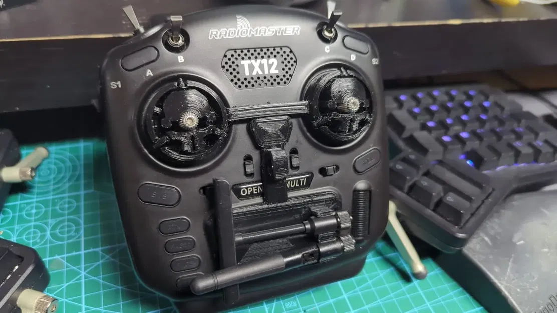 Bộ bảo vệ Gimbal và màn hình cho Radiomaster TX12 - Image 1