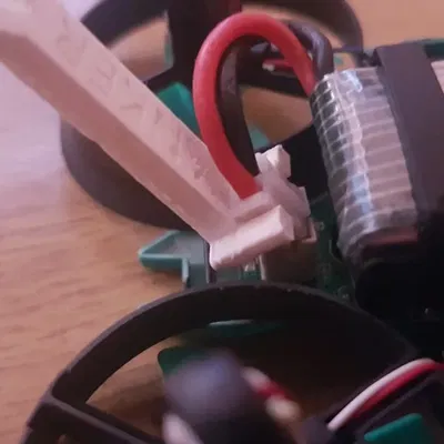 Móc khóa kéo cáp cho pin drone