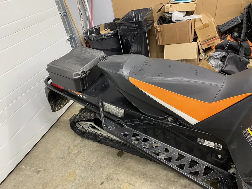 Ray gắn case Pelican V300 cho Arctic Cat XF1100 - Image 5