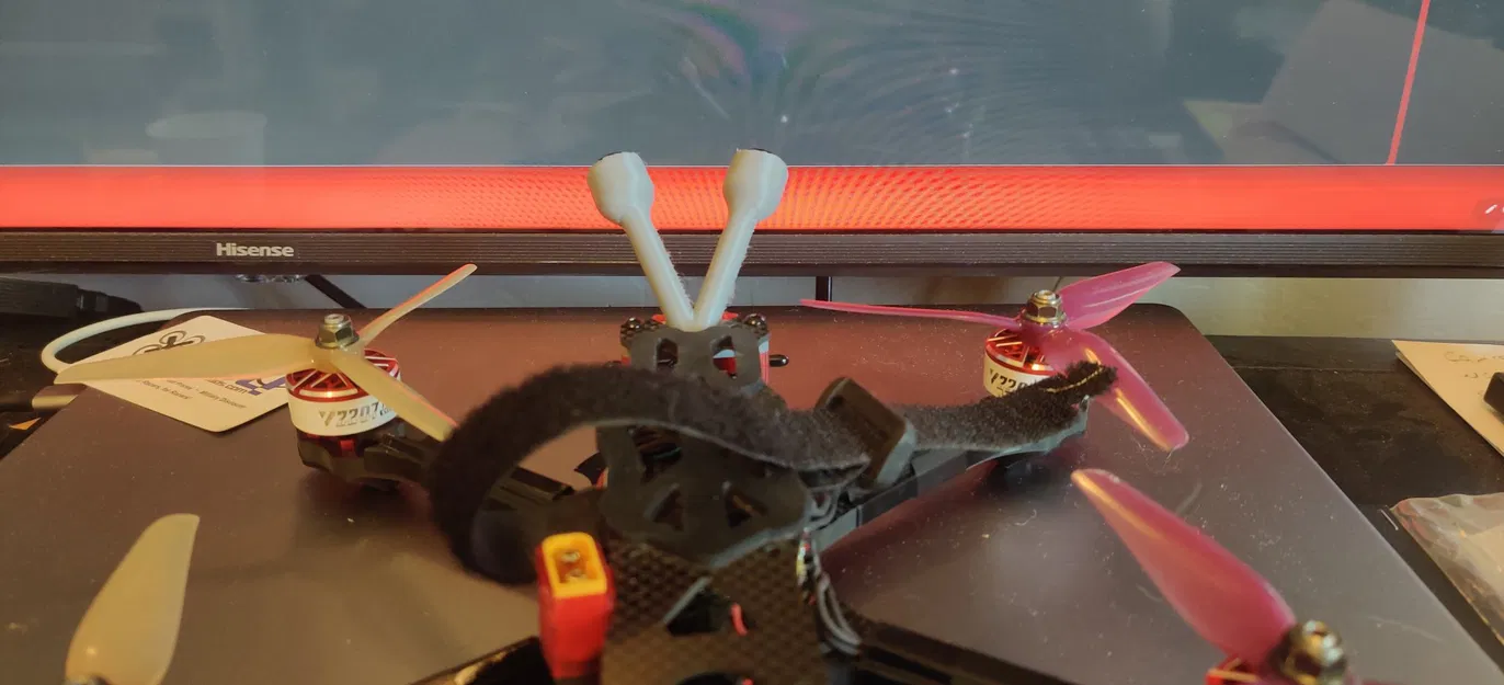 Giá đỡ ăng-ten Walksnail cho ImpulseRC Apex - Image 1