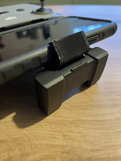 Giá đỡ điện thoại DJI RC-N1 cho thiết bị lớn hơn - Image 3