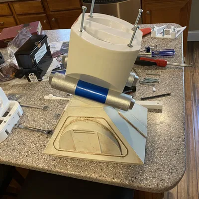 Giá đỡ pin cho nâng cấp chân giữa V2 của Mr. Baddeley