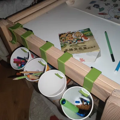 Móc treo cho bàn trẻ em Flisat của Ikea