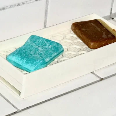 Hộp xà phòng đơn giản có lỗ thoát nước bên cạnh