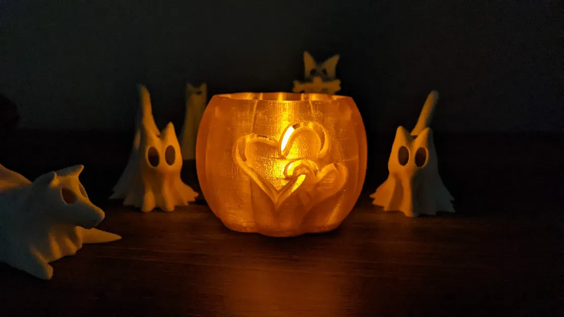 Đèn nến bí ngô Halloween hình trái tim - Image 1