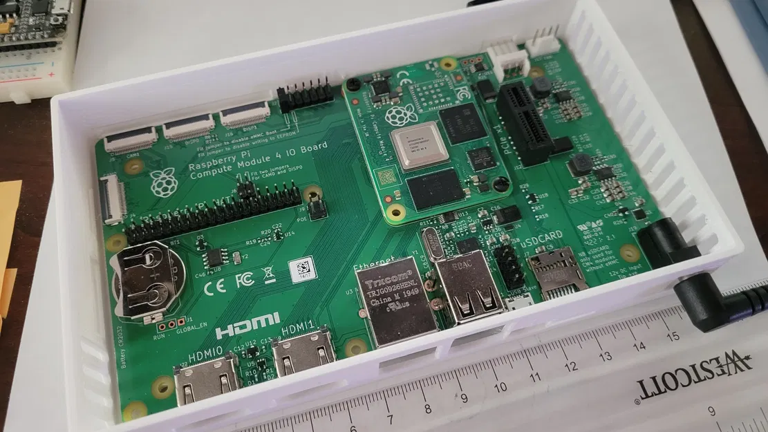 Vỏ case cho Raspberry Pi 4 Compute Module và I/O Board - Image 2