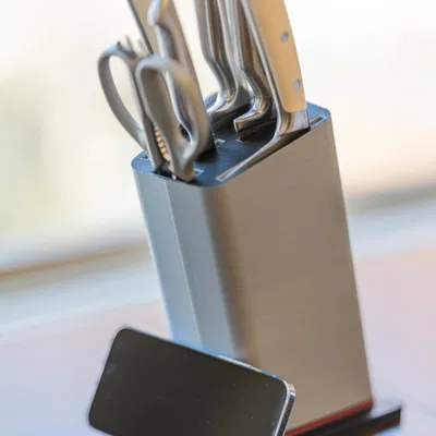 Giá đỡ dao lớn cho bếp với khả năng chứa đa dạng dụng cụ