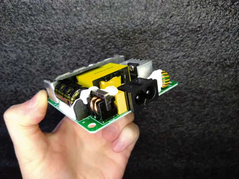 Vỏ sạc USB 5 cổng thay thế cho nguồn điện lưới - Image 4