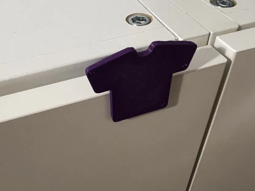 Điều chỉnh logo áo thun cho cửa Fonnes - Image 1