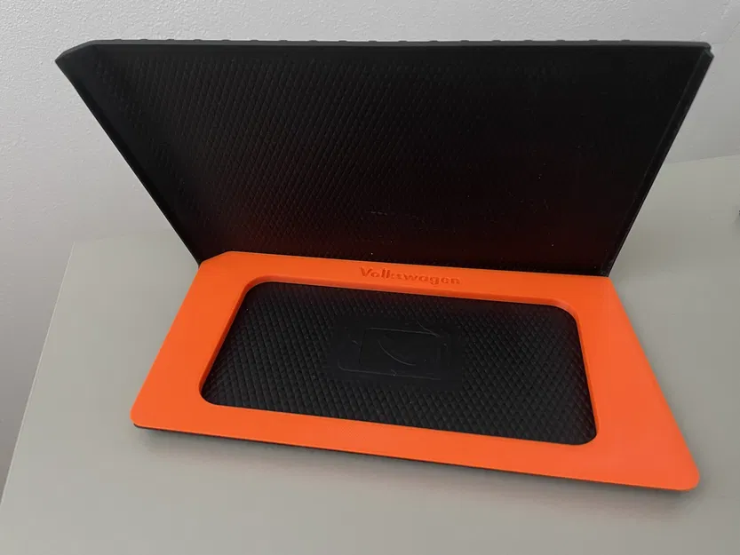 Giá đỡ điện thoại cho đế sạc không dây Volkswagen Golf Mk8 - Image 4