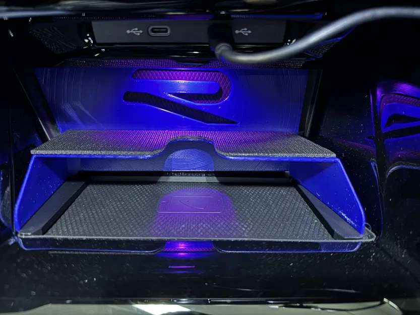 Giảm kích thước sạc không dây cho iPhone 15 Pro trên Golf MK8 - Image 3