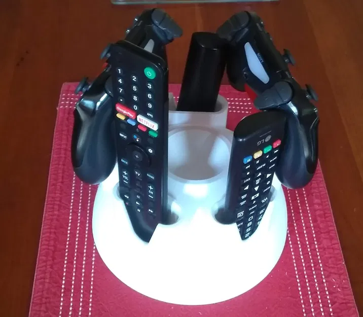 Giá đỡ điều khiển từ xa xoay cho 5 điều khiển - Image 1