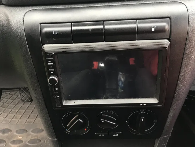 Rámeček cho radio hai đầu cho xe Skoda Octavia I - Image 2