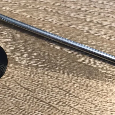 Giá đỡ cho thảm ngoài trời và vạt dưới xe caravan