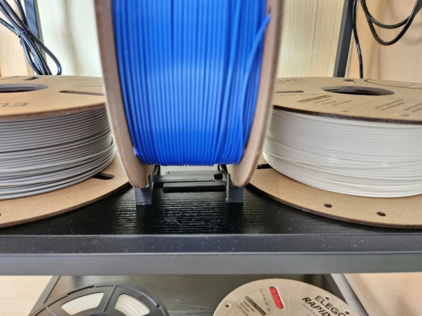 Giá đỡ cuộn filament nhỏ gọn cho không gian lưu trữ - Image 4
