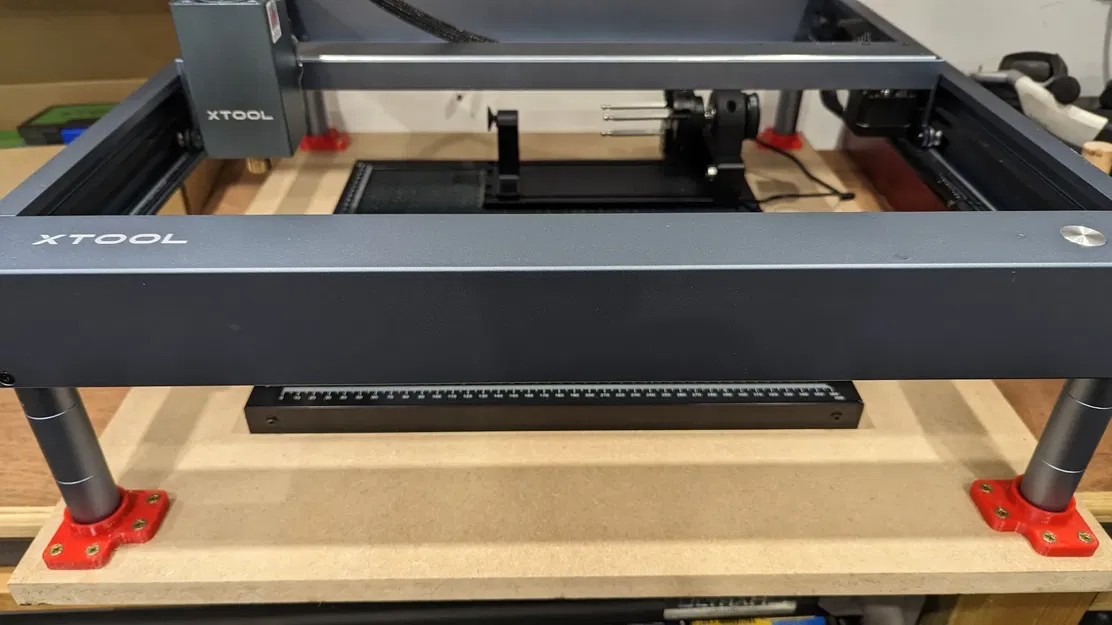 Giá đỡ chân cho máy khắc laser XTool D1 Pro - Image 1