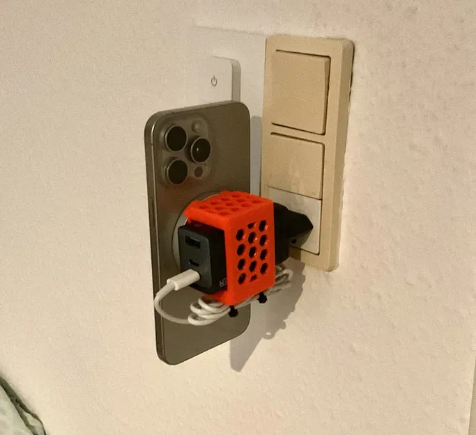 Giá đỡ sạc Magsafe cho Anker GanPrime 65 Watt - Image 1