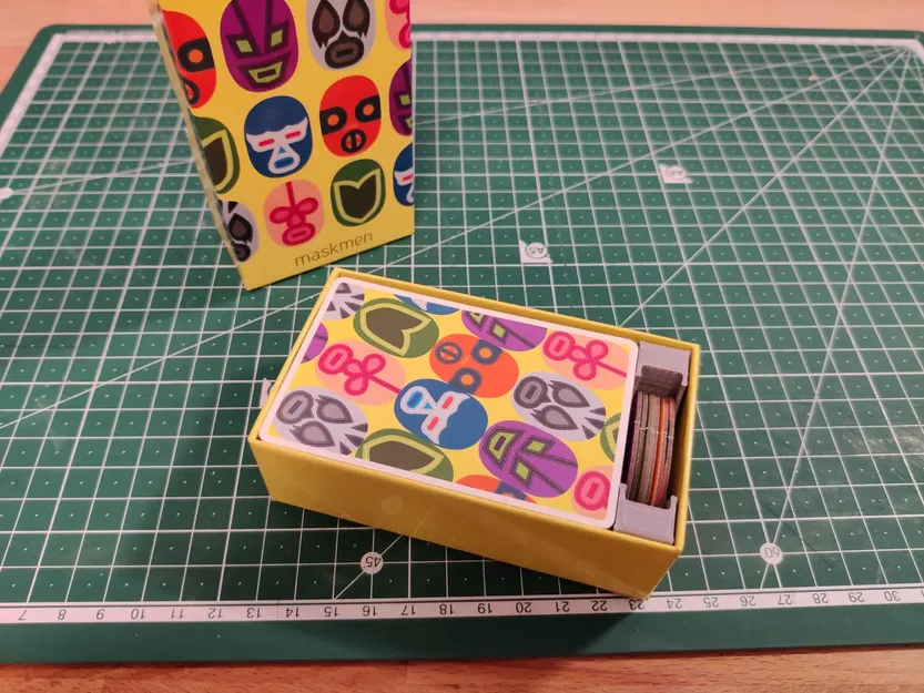 Tổ chức lót cho trò chơi Maskmen của Oink Games - Image 5