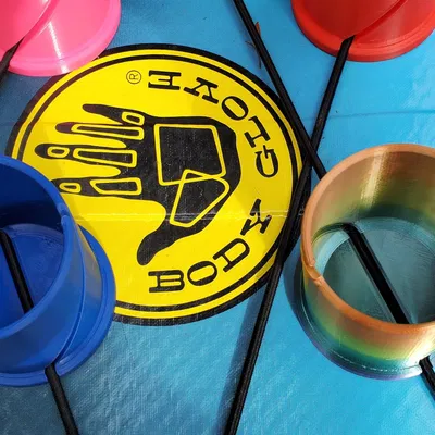 Giá đỡ đồ uống SUP tích hợp vào hệ thống bungee hiện có