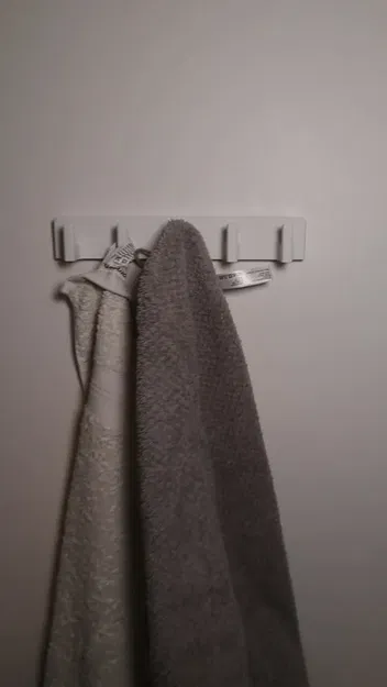 Móc treo khăn tắm tiện lợi cho phòng tắm - Image 1