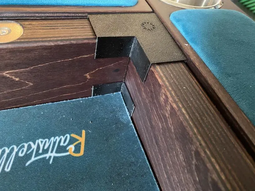 Củng cố góc bàn chơi game Sunnygeeks chống di chuyển tường cellar - Image 1