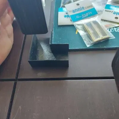 Củng cố góc bàn chơi game Sunnygeeks chống di chuyển tường cellar