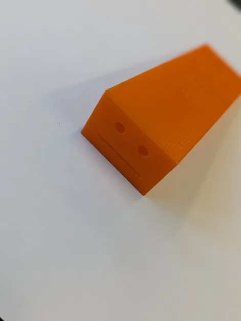 Thiết kế cửa chặn độc đáo với biểu tượng cảm xúc - Image 5