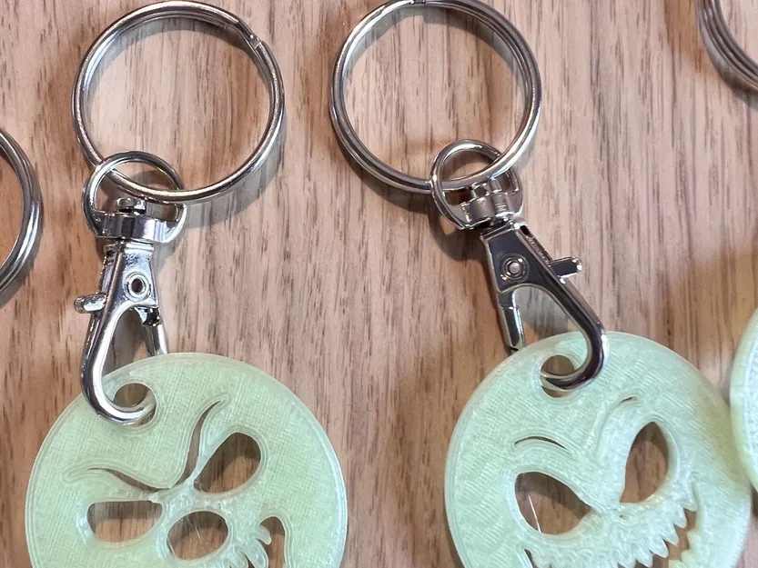 Porte-clés ma quái cho Halloween với hình mặt đáng sợ - Image 2