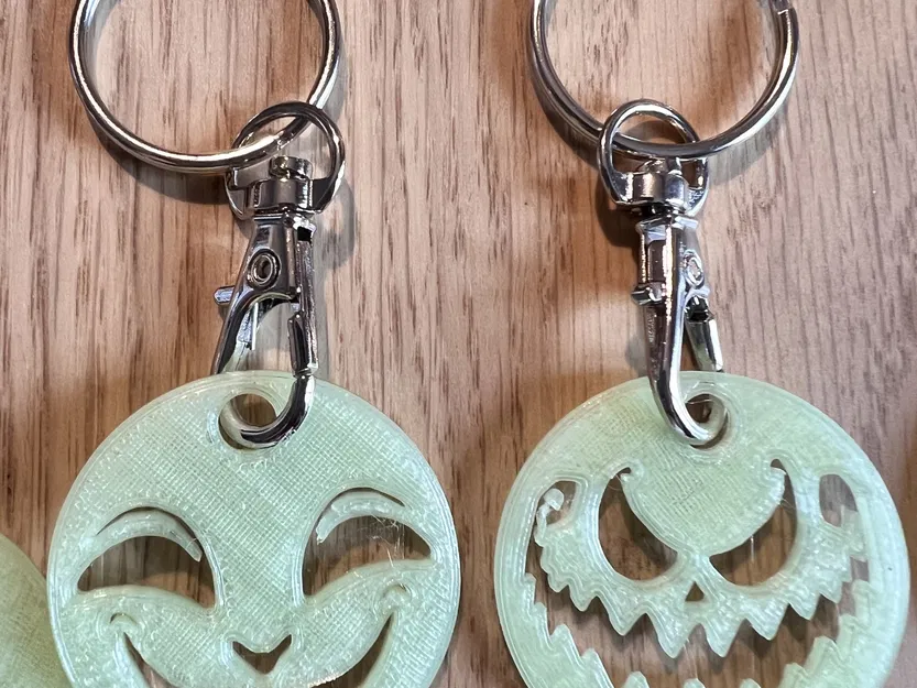 Porte-clés ma quái cho Halloween với hình mặt đáng sợ - Image 6