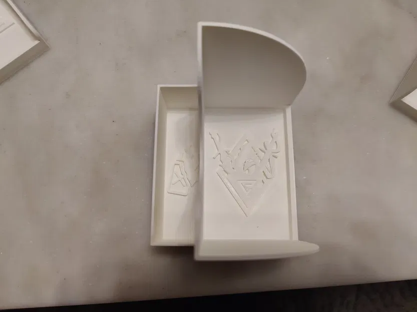 Giá đỡ thẻ bài trong trò chơi The Witcher: Old World - Image 4