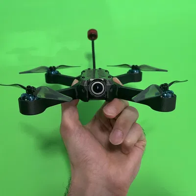 Drone FPV Wraith với khung 4 inch bằng sợi carbon