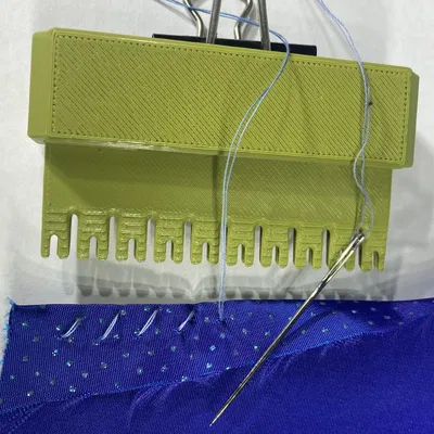 Kẹp may tay tiện lợi cho việc giữ vải