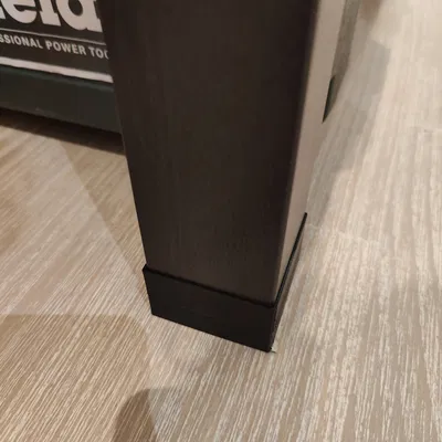 Chân đế linh hoạt cho bàn Lack của IKEA