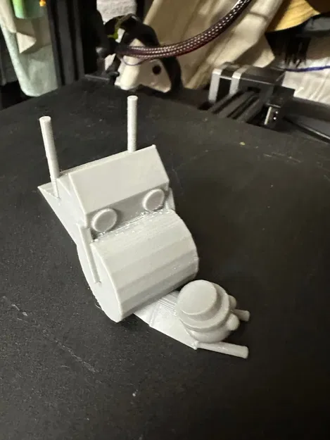 Giá đỡ cửa lấy cảm hứng từ nhân vật Judge Doom - Image 2