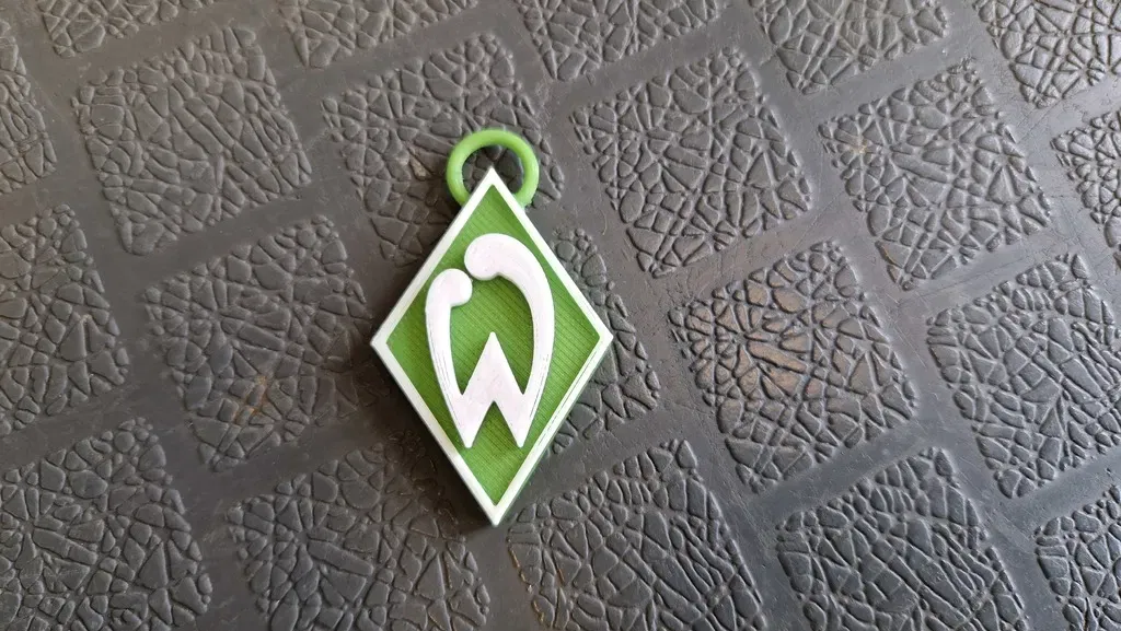 Móc khóa Werder Bremen phong cách thể thao - Image 3