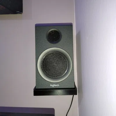 Giá đỡ tường cho loa Logitech Z333