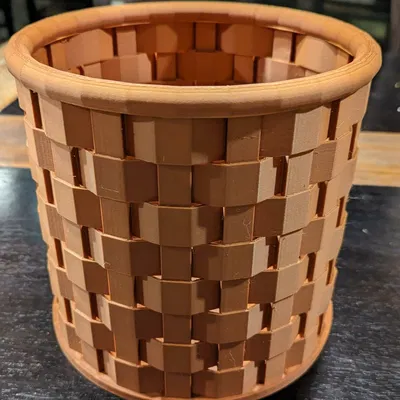 Giỏ rác đan bằng nhựa in 3D kích thước lớn