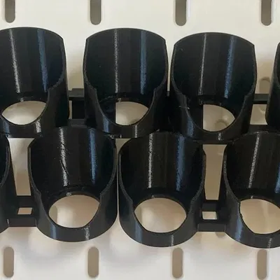 Giá đỡ chai sơn Skadis với đường kính 32.6mm