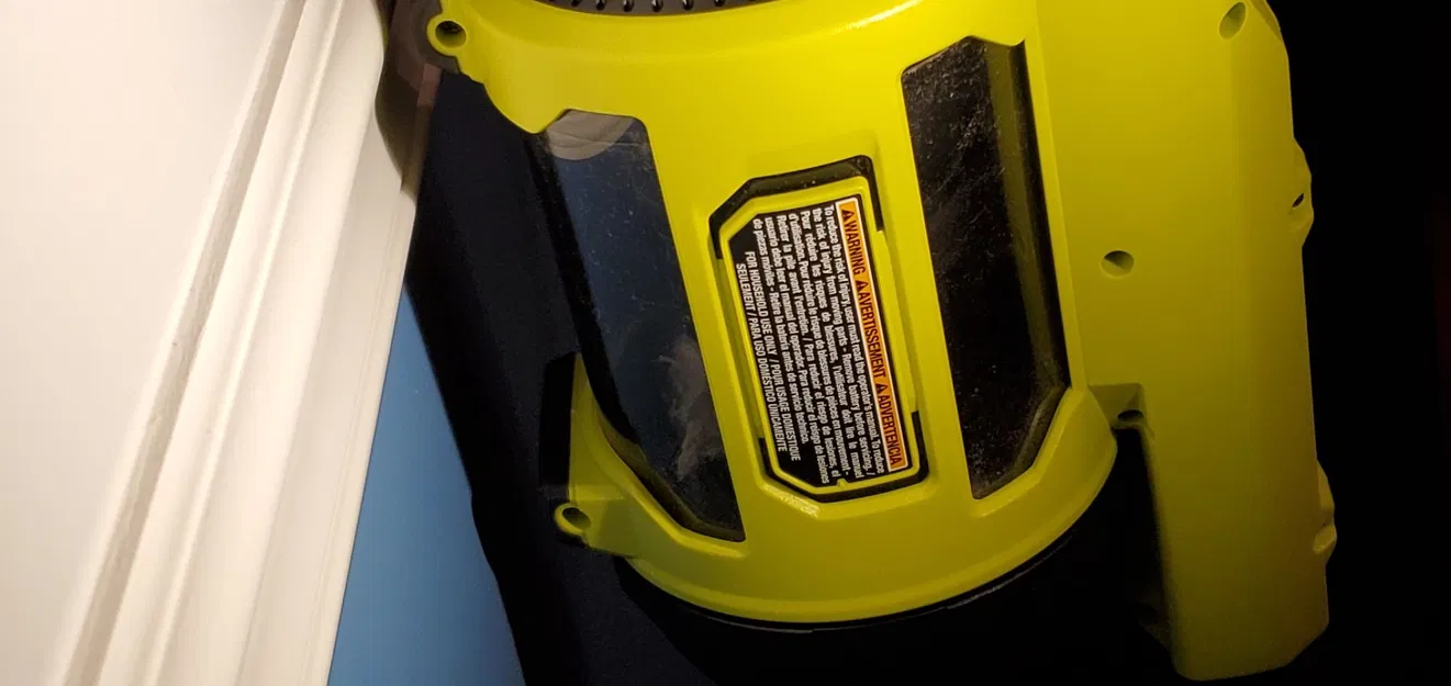 Giá đỡ tường chắc chắn cho máy hút bụi Ryobi Jobsite - Image 2