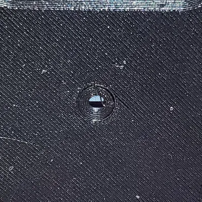 Giá đỡ tường chắc chắn cho máy hút bụi Ryobi Jobsite