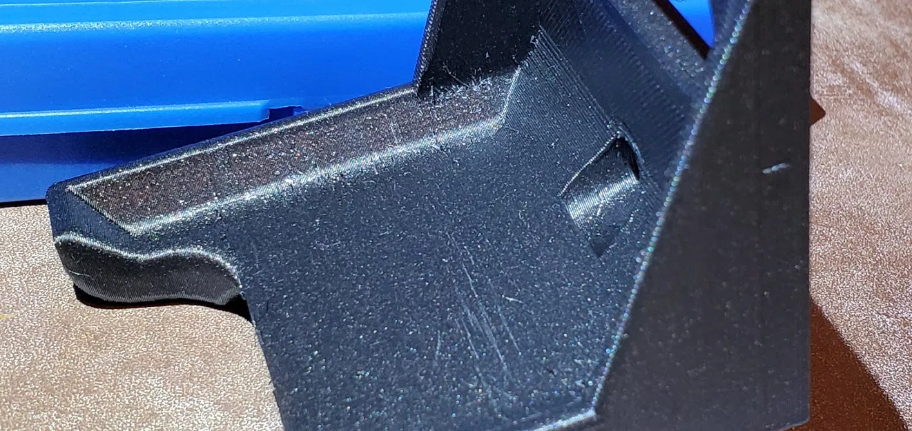 Giá đỡ tường chắc chắn cho máy hút bụi Ryobi Jobsite - Image 4