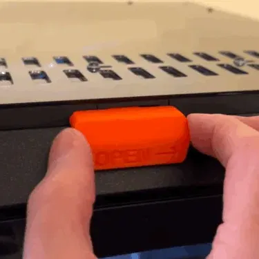 Nắp từ tính cho Prusa Core One với tay cầm thông gió tích hợp