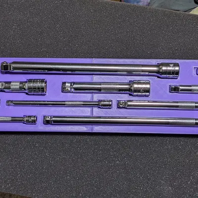 Khay mở rộng ổ cắm giữ các dụng cụ trong hộp đồ nghề